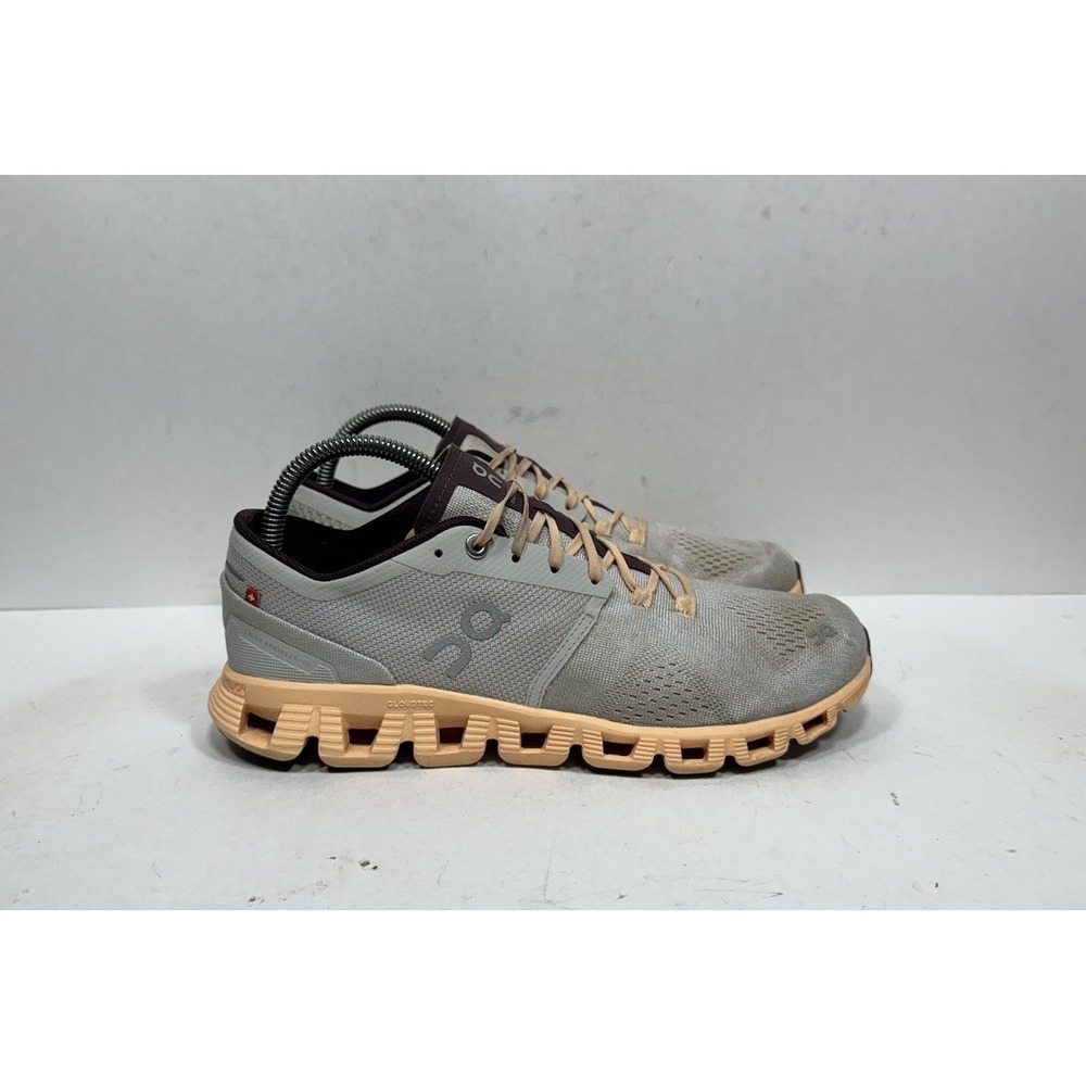 On Cloud X‎ Women's Size 8.5 Silver Almond Running Shoes Sneakers Gym Training